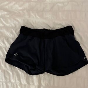 Pearl Izumi Women's Black Athletic Shorts